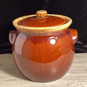 Vintage Hull Pottery Brown Drip Glaze Round Bean Pot with Lid